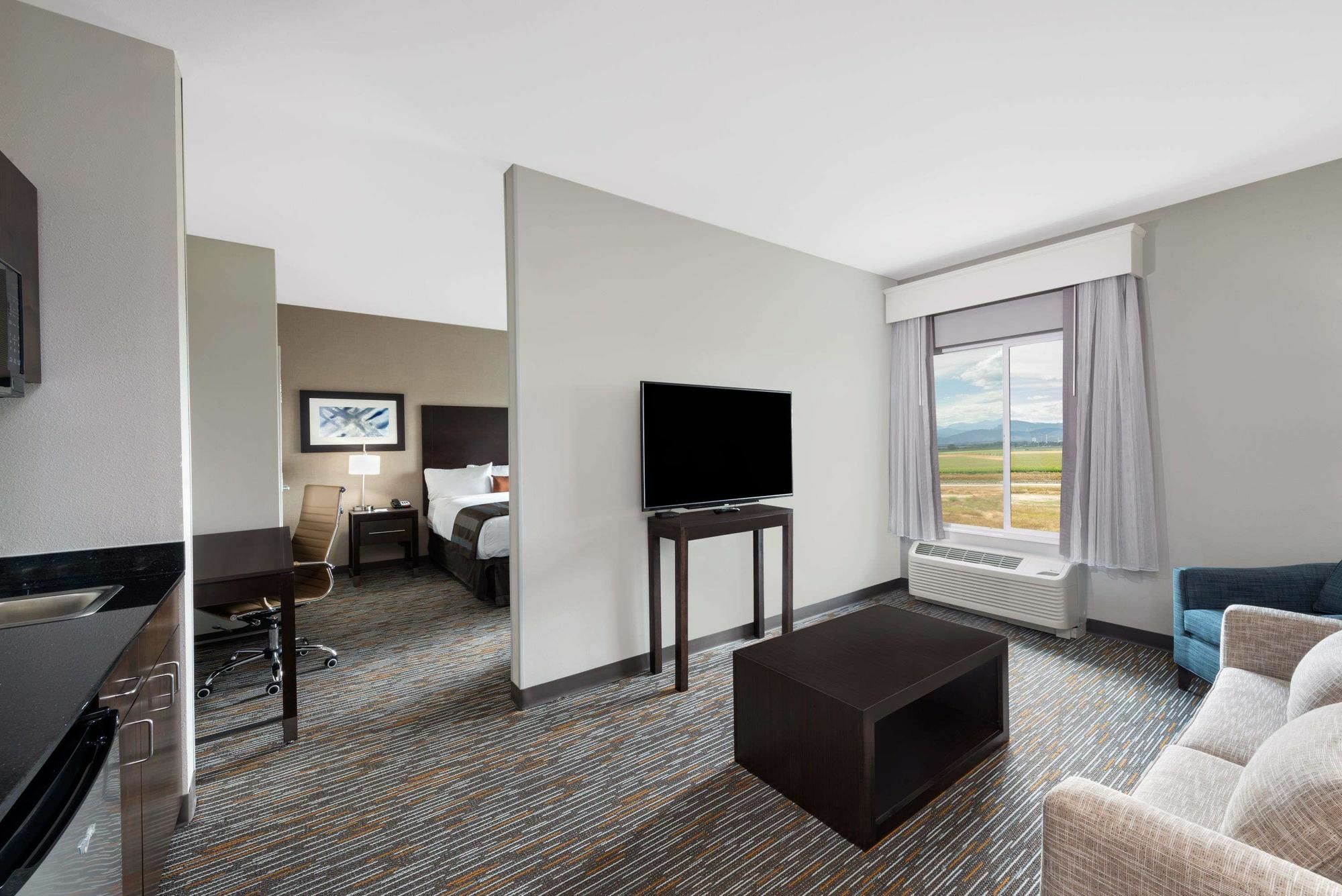 Wingate By Wyndham Loveland Johnstown Exterior foto